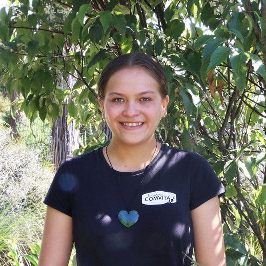 Beekeeper Spotlight: Alazae Davis Peters