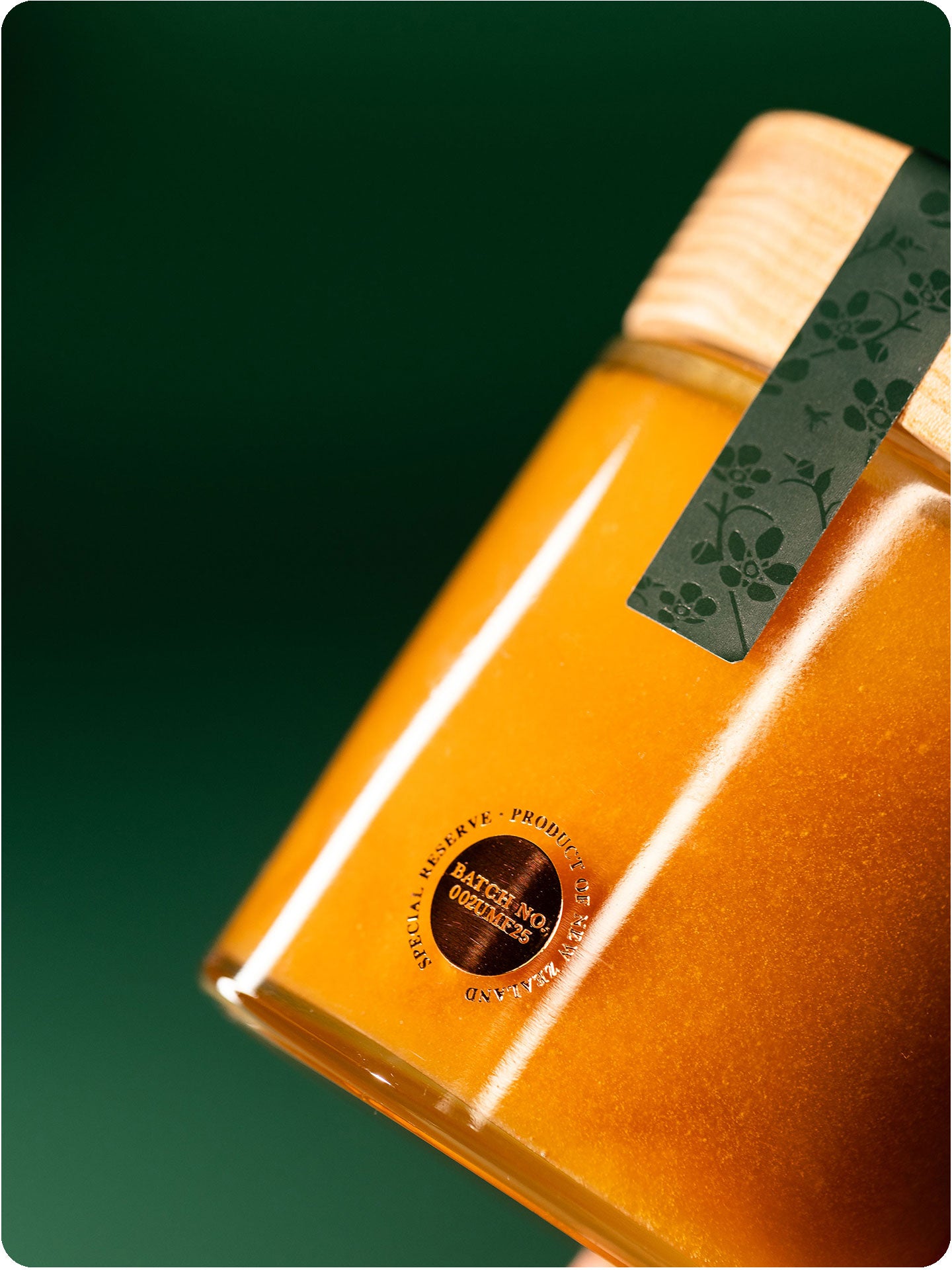 umf 25 manuka honey jar 8.8 oz unique batch seal