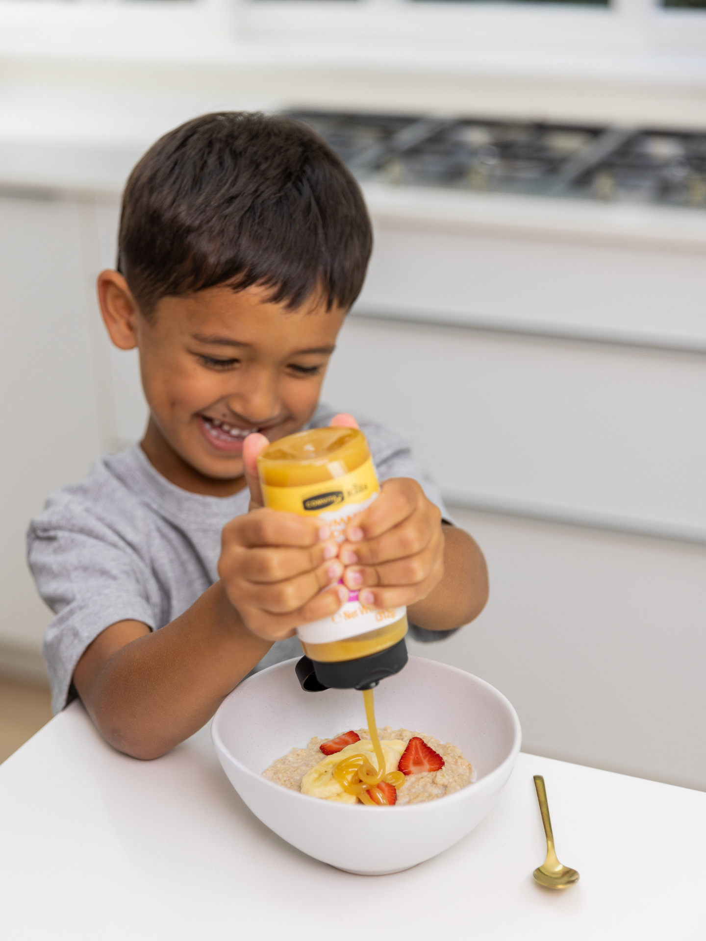 Kids Yummy Mānuka Honey Squeeze Bottle